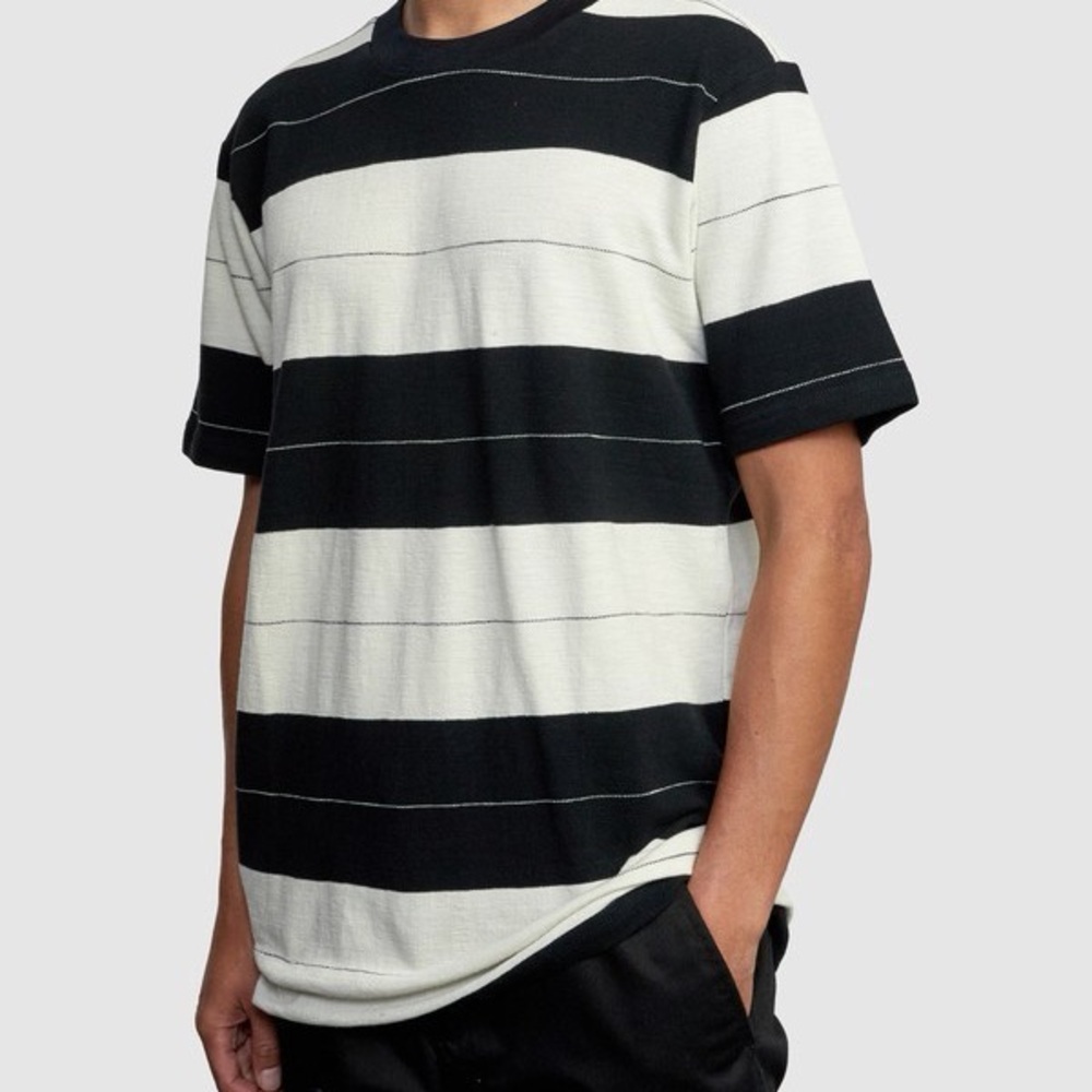 RVCA / XXL / Black & White Striped Men's Shirt